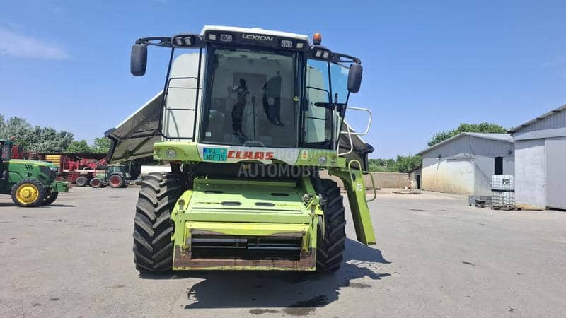 Claas Lexion 560