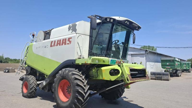 Claas Lexion 560