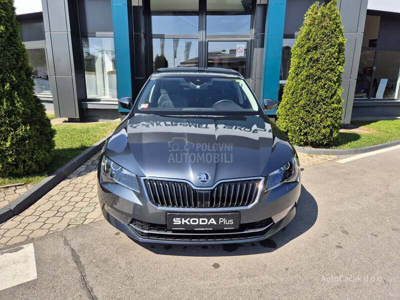 Škoda Superb REZERVISAN