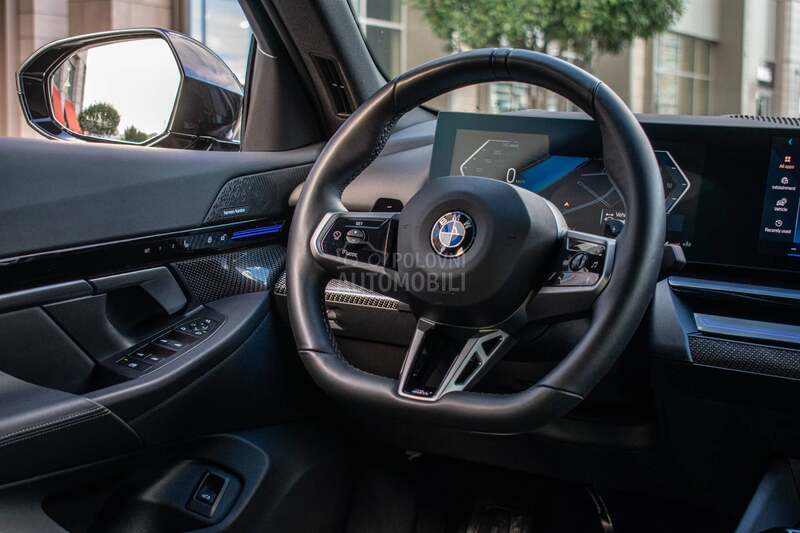 BMW 520 D PANO/ICONIC GLOW