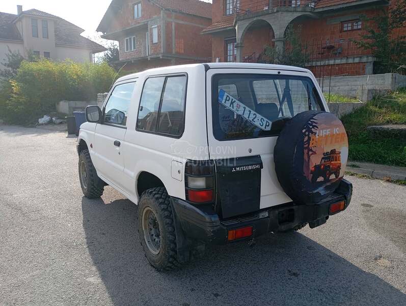 Mitsubishi Pajero 