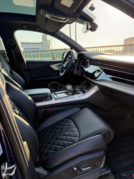 Audi SQ7 Audi SQ7