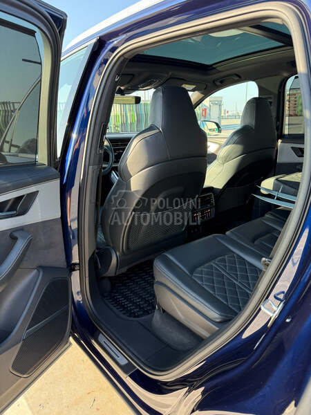Audi SQ7 Audi SQ7