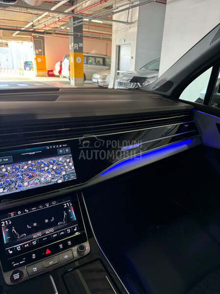 Audi SQ7 Audi SQ7