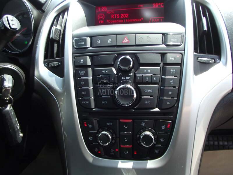 Opel Astra J 1.4 B XE.NON NOV