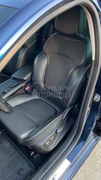 Renault Megane ENERGY BOSE DIGITAL