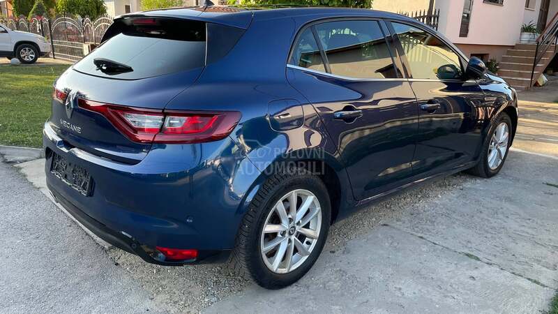 Renault Megane ENERGY BOSE DIGITAL