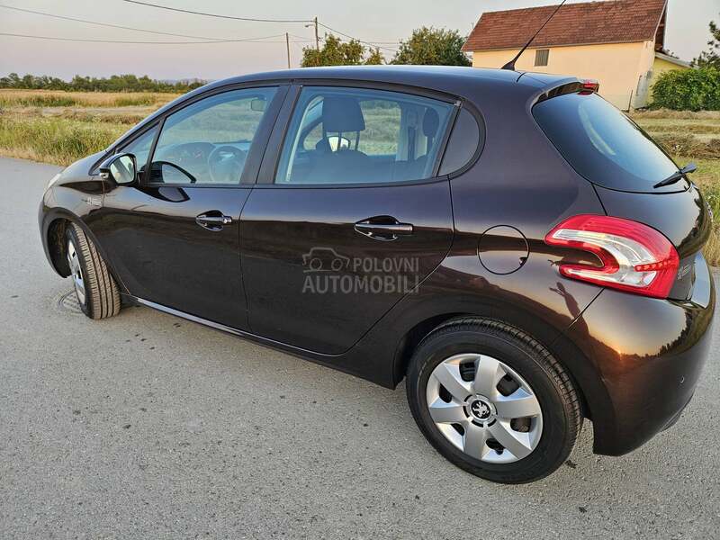 Peugeot 208 1.2 A.C.T.I.V.E