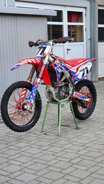 Honda crf 250