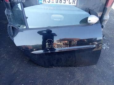 Vrata  leva i desna za Smart ForFour za 2005. god.