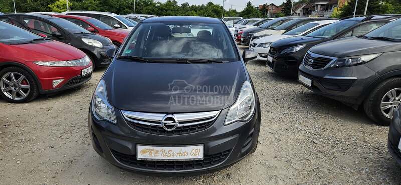 Opel Corsa D 1.2 B