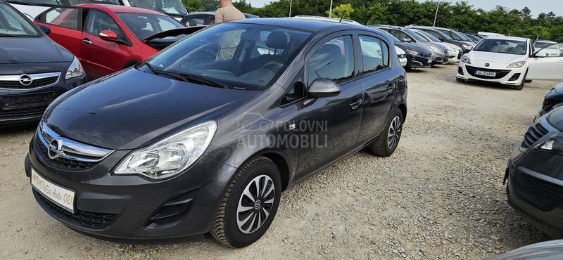 Opel Corsa D 1.2 B