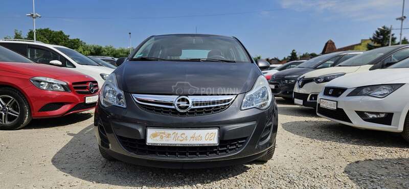 Opel Corsa D 1.2 B