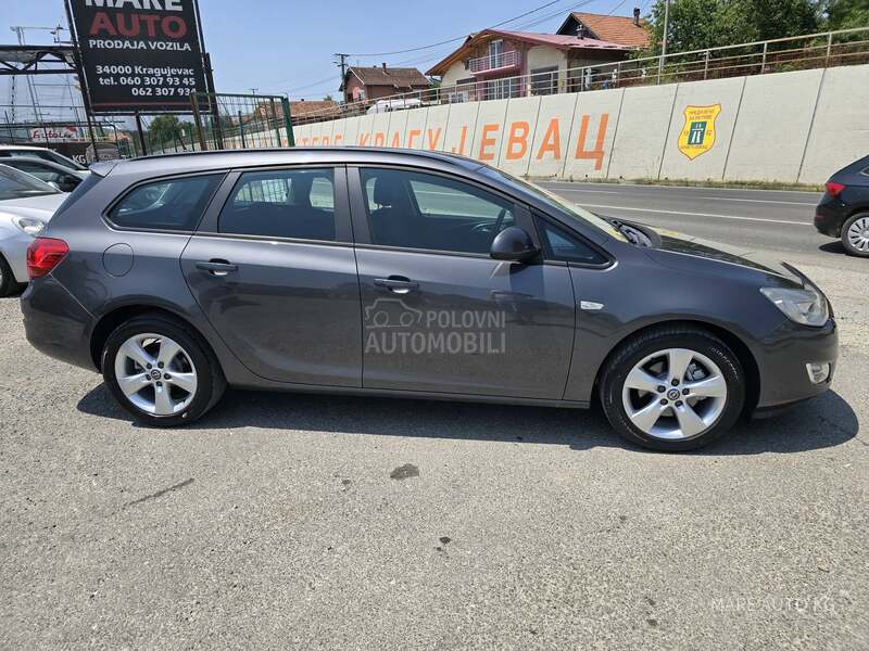 Opel Astra J 1.7CDTI/KAO N0VA/