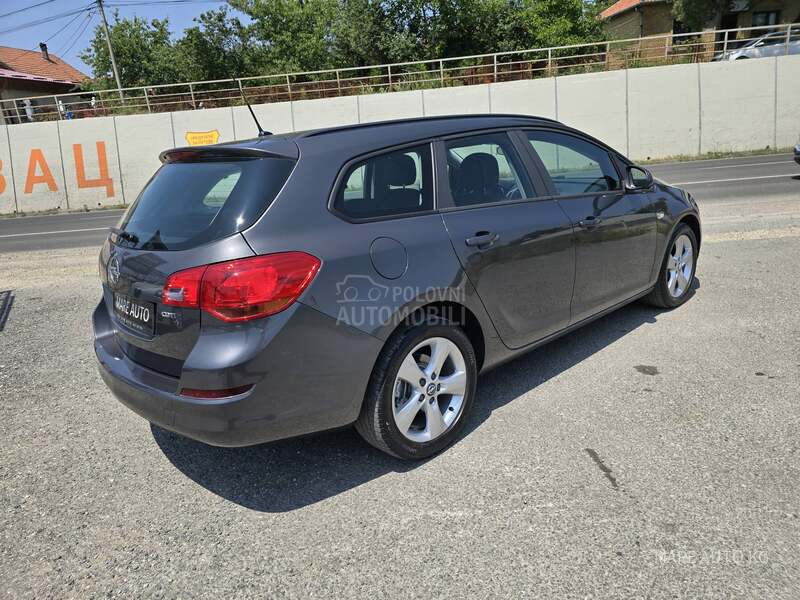 Opel Astra J 1.7CDTI/KAO N0VA/