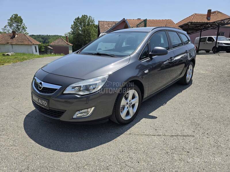 Opel Astra J 1.7CDTI/KAO N0VA/