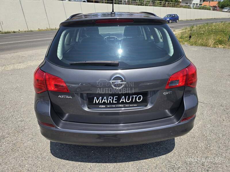 Opel Astra J 1.7CDTI/KAO N0VA/