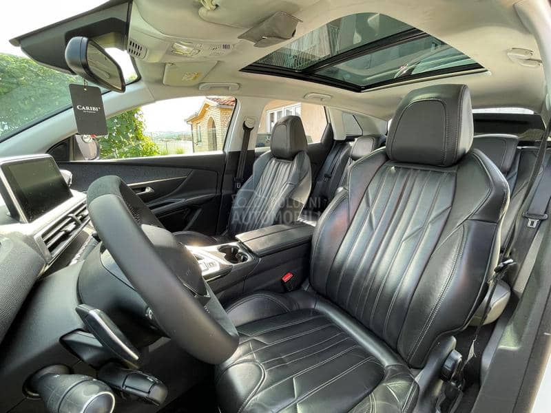 Peugeot 3008 1.6 Allure