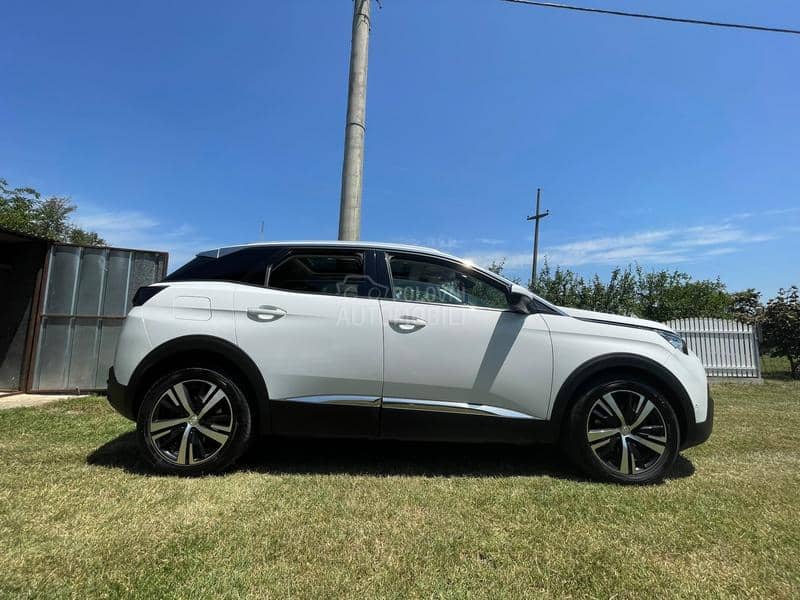 Peugeot 3008 1.6 Allure