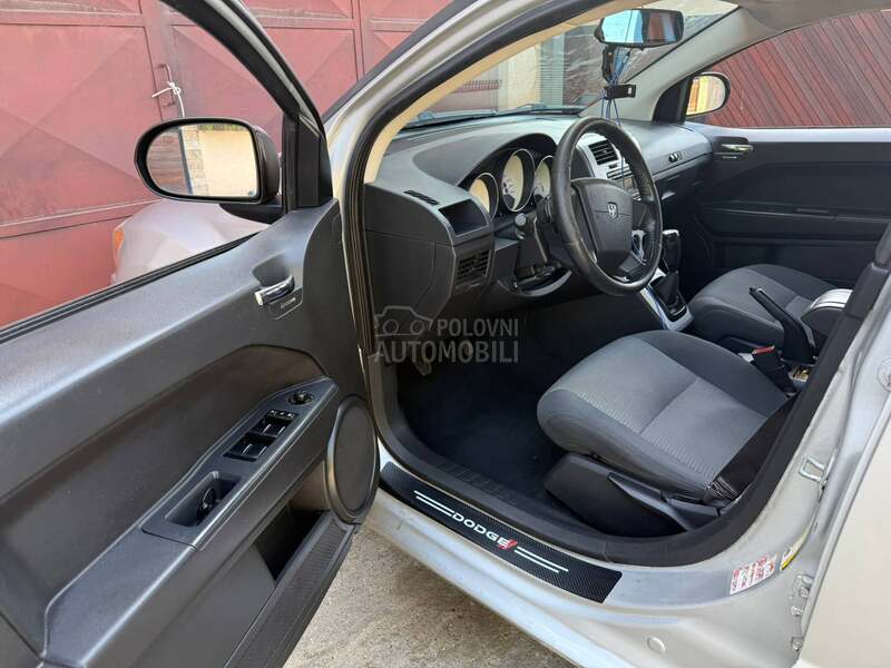 Dodge Caliber 