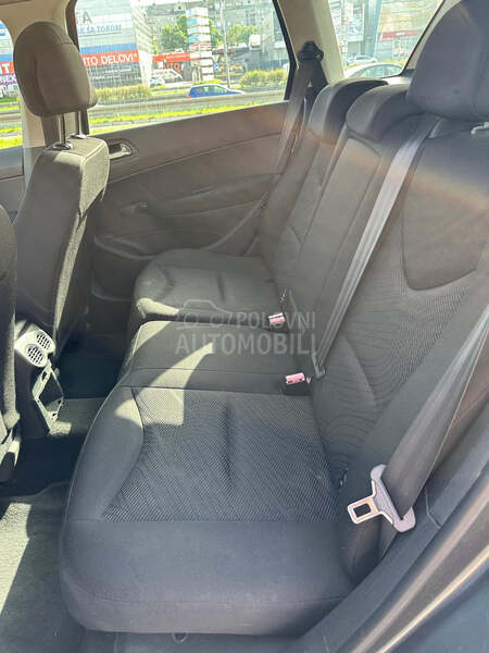 Peugeot 308 1.6 HDi