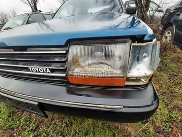 151 levi far za Toyota Carina od 1984. do 1988. god.