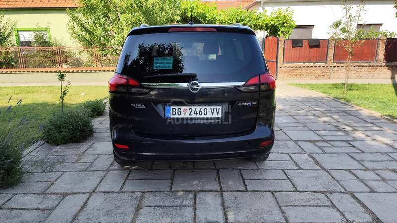 Opel Zafira 