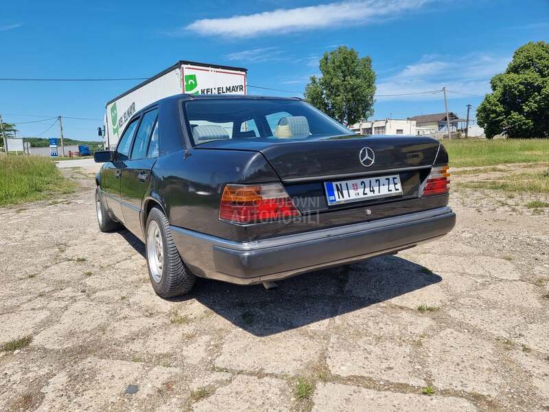 Mercedes Benz E 250 124
