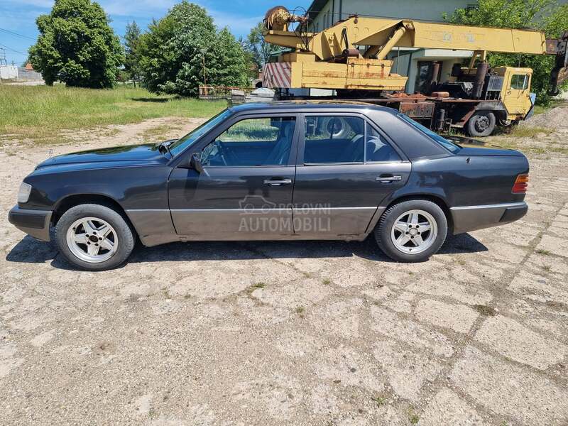 Mercedes Benz E 250 124