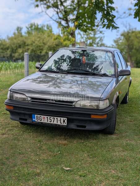 Toyota Corolla XL