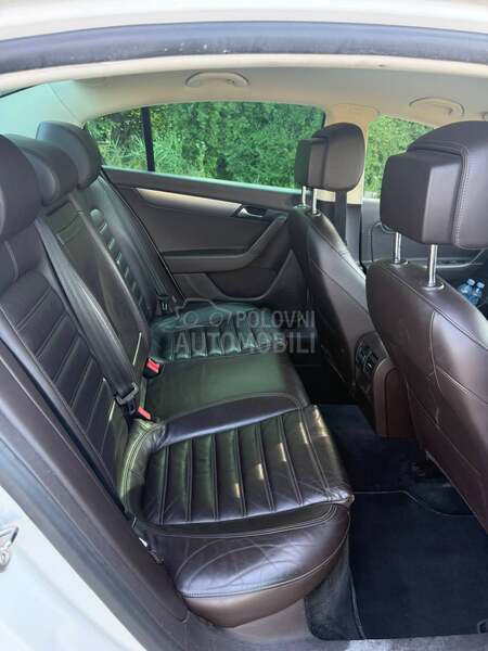 Volkswagen Passat B7 