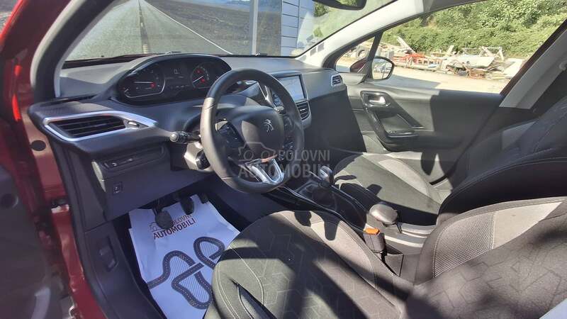 Peugeot 2008 1.5BHDI/K.A.M.E.R.A
