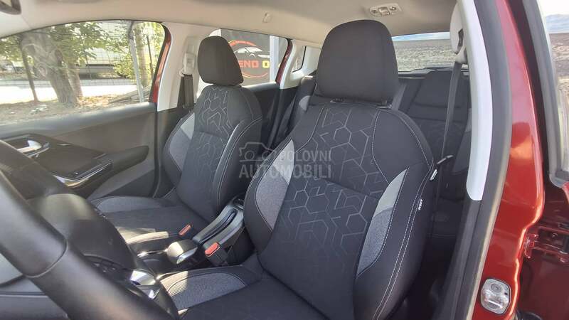 Peugeot 2008 1.5BHDI/K.A.M.E.R.A