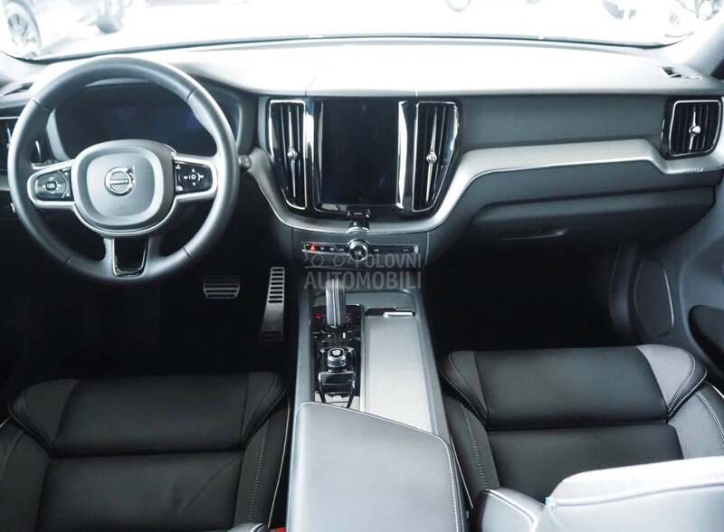 Volvo XC60 B5/ R design/4x4