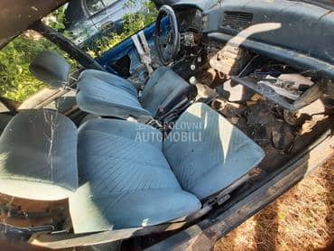 151 prednja sedista za Toyota Carina od 1984. do 1988. god.