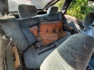 151 zadnja sedista za Toyota Carina od 1984. do 1988. god.
