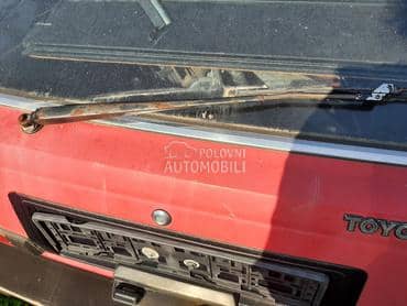 151 zadnji brisac za Toyota Carina od 1984. do 1988. god.