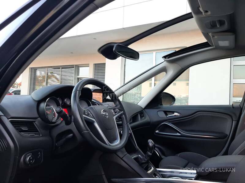 Opel Zafira 7 MESTA 2.0DTH CH