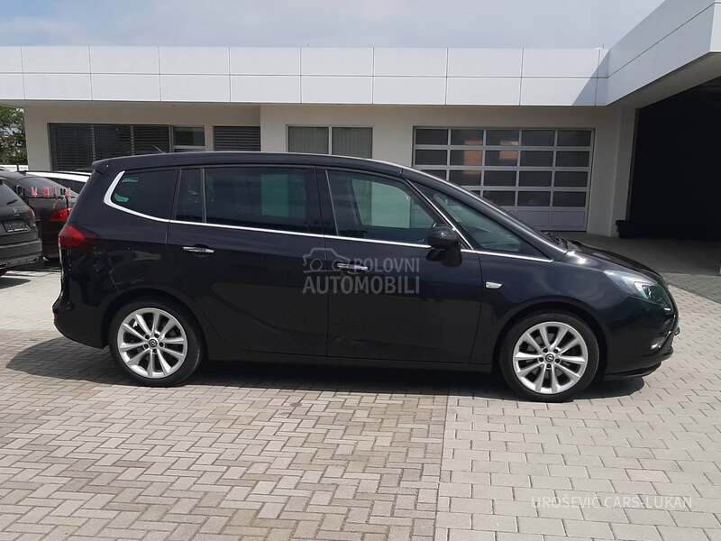 Opel Zafira 7 MESTA 2.0DTH CH