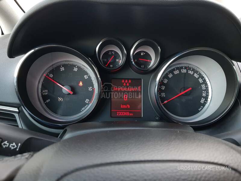 Opel Zafira 7 MESTA 2.0DTH CH