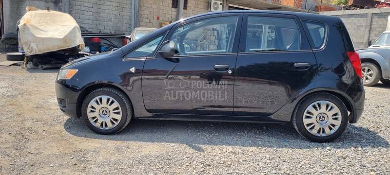 Mitsubishi Colt 