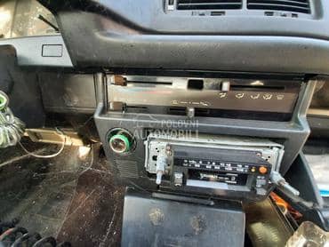 151 konzola za hladjenje za Toyota Carina od 1984. do 1988. god.