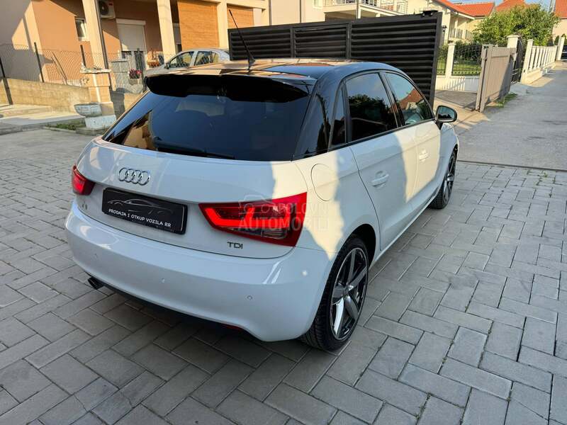Audi A1 1.6 dsg
