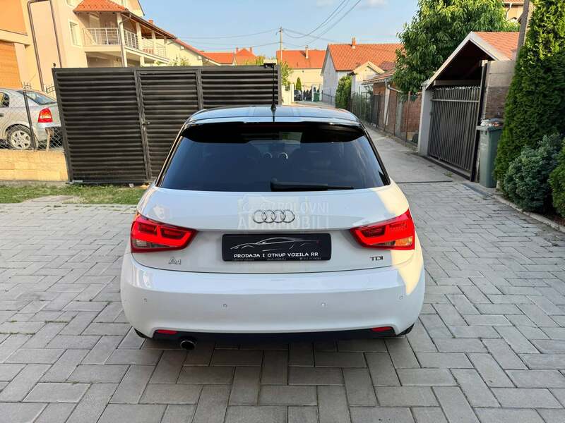 Audi A1 1.6 dsg