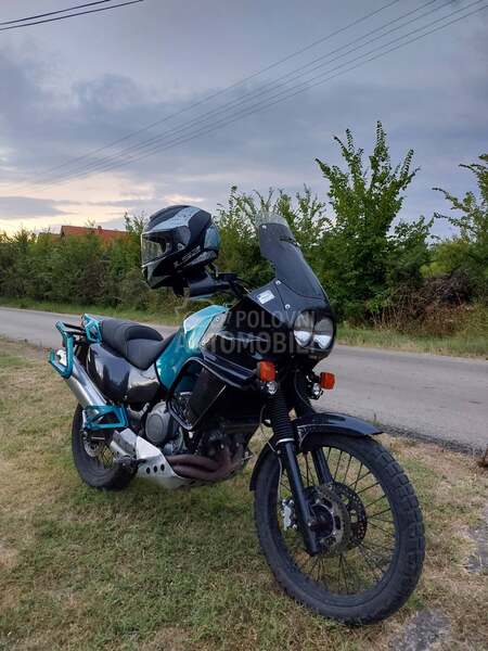 Yamaha XTZ 750