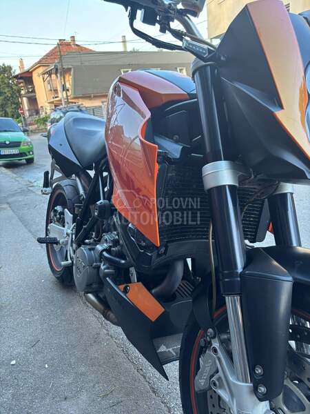 KTM SuperDuke 990