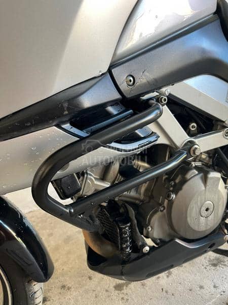 Suzuki VSTROM DL 1000