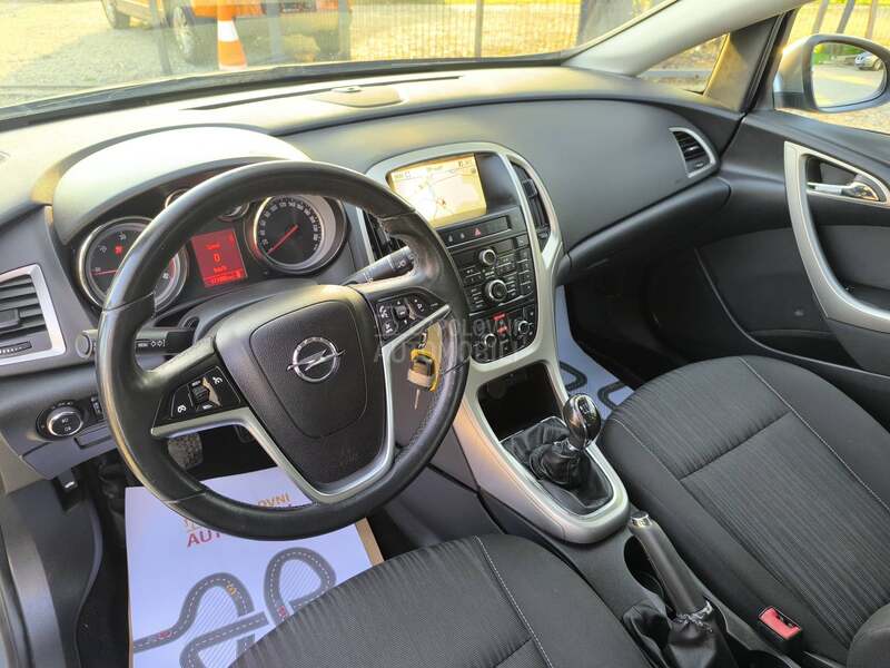 Opel Astra J 1.7 CDTI N A V I