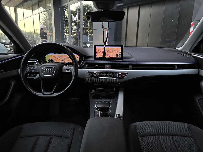 Audi A4 VIRTUAL S TRONIC