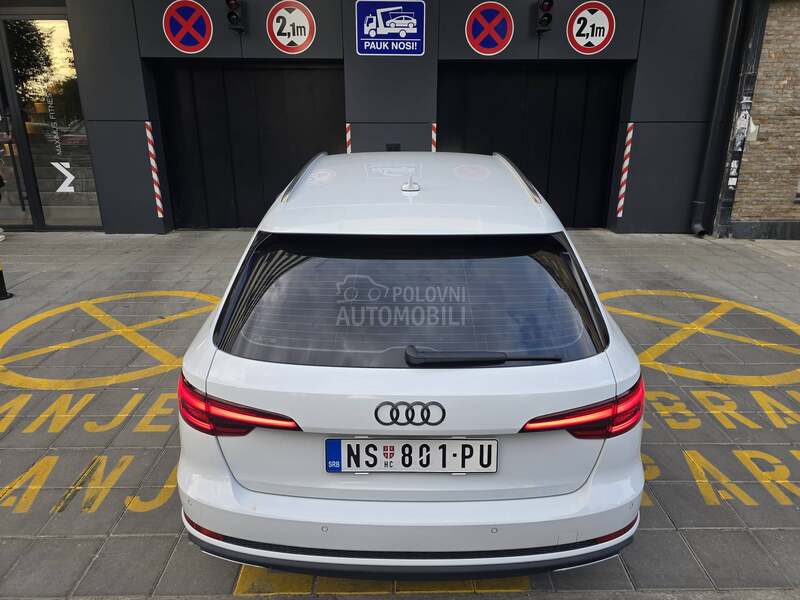 Audi A4 VIRTUAL S TRONIC
